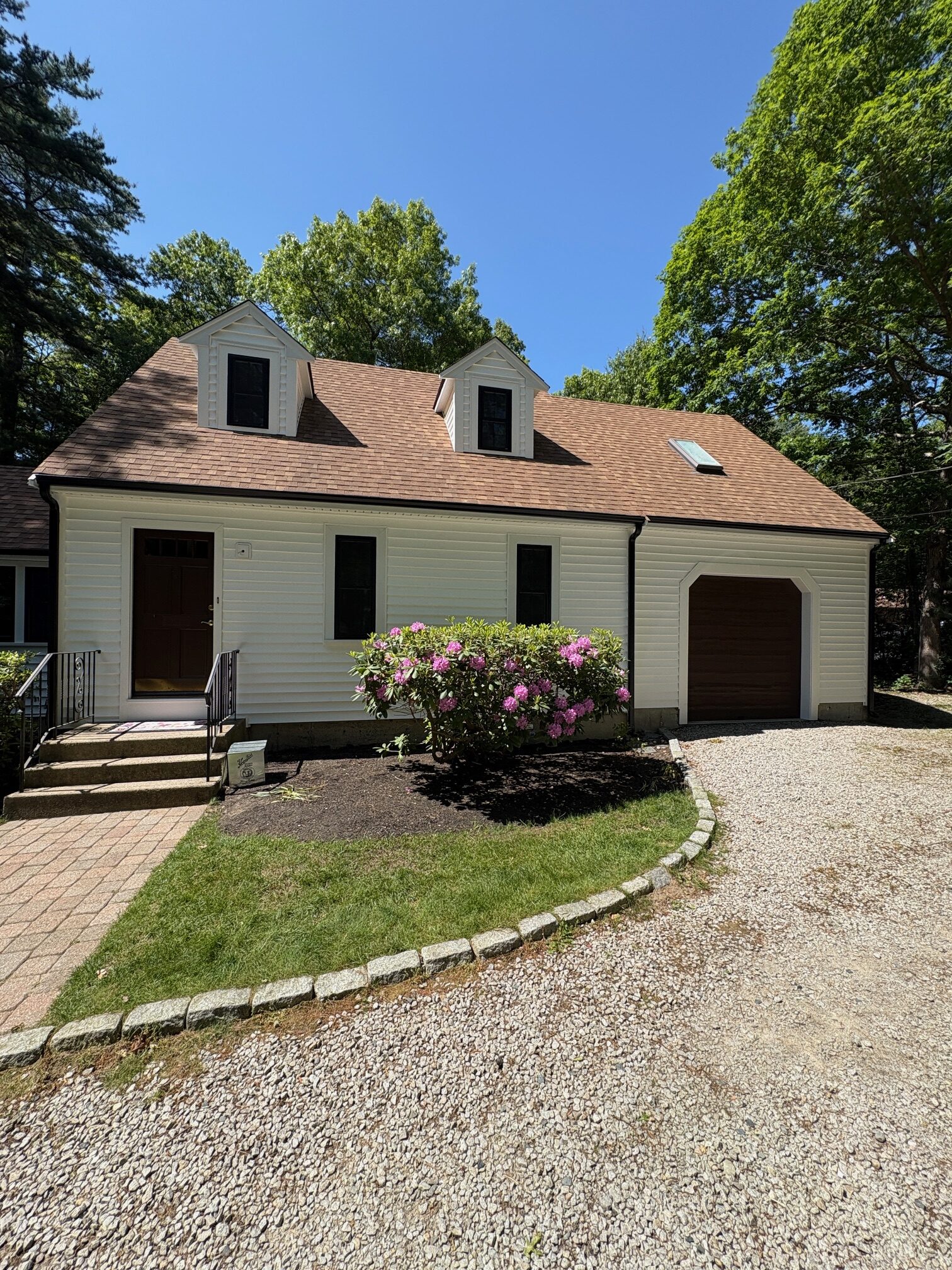 Replacement windows installed on a South Shore Massachusetts home by Giannini Roofing & Siding